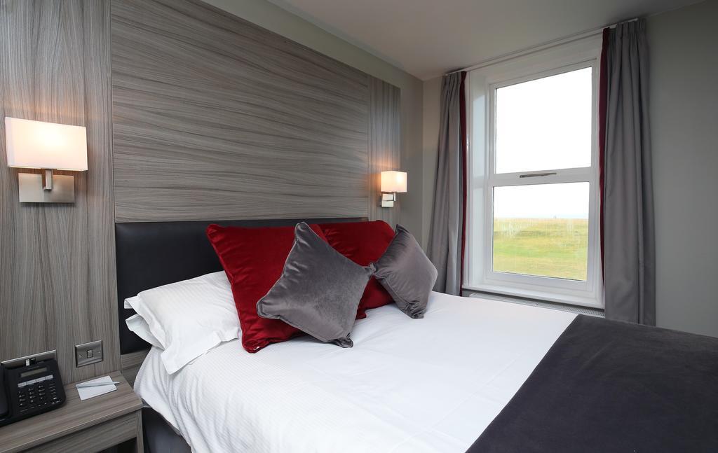 Leasowe Castle Hotel Moreton  Extérieur photo